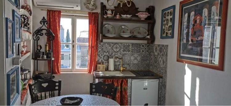 Vintage House For Rent 60M From Sea Apartment Baska Voda Ngoại thất bức ảnh